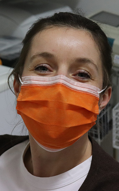 Nurse Wearing a Mask